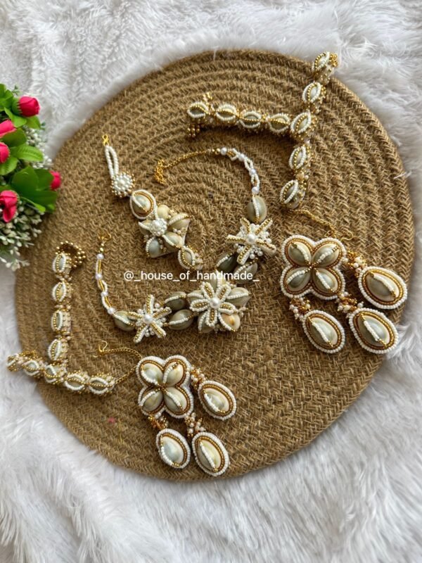 Handcrafted Pearl Cowrie Shell Jewelry Set – Earrings, Bracelet & Maang Tikka