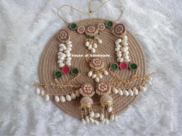 White Shell & Pearl Jewelry Set with Gold Jhumka