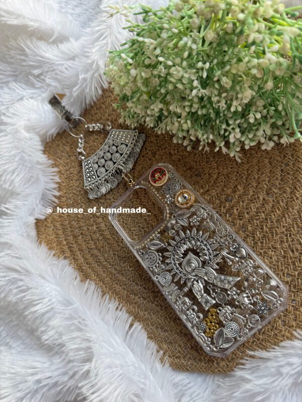 Oxidise silver bansuri with charms case with juda