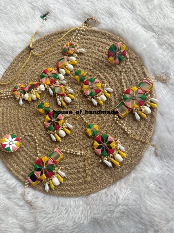 Handmade Bridal Mehendi Jewellery – Colorful Haldi Set with Shells & Pearls