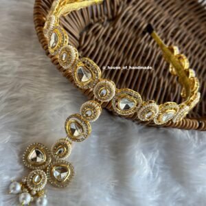 Round Kundan Pearl Hairband