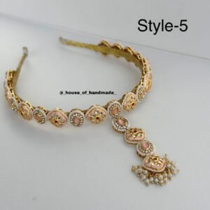 Baby pink enthanic hairband with mangtika