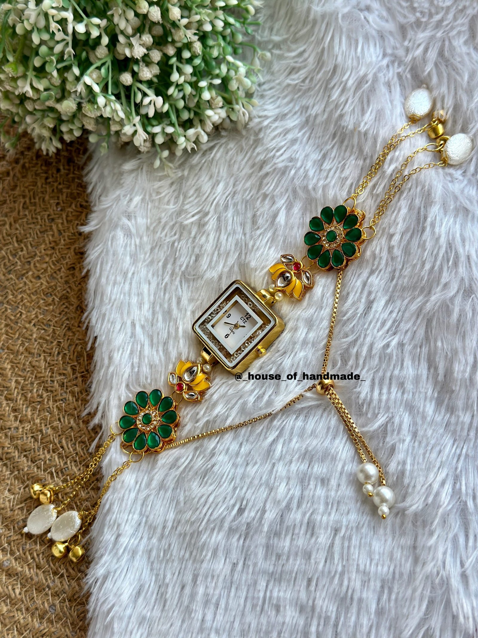 14DE65FA CDB0 4C63 BC91 459C0B59D51C scaled Green & yellow Kashmiri watch with hanging Green & yellow Kashmiri watch with hanging