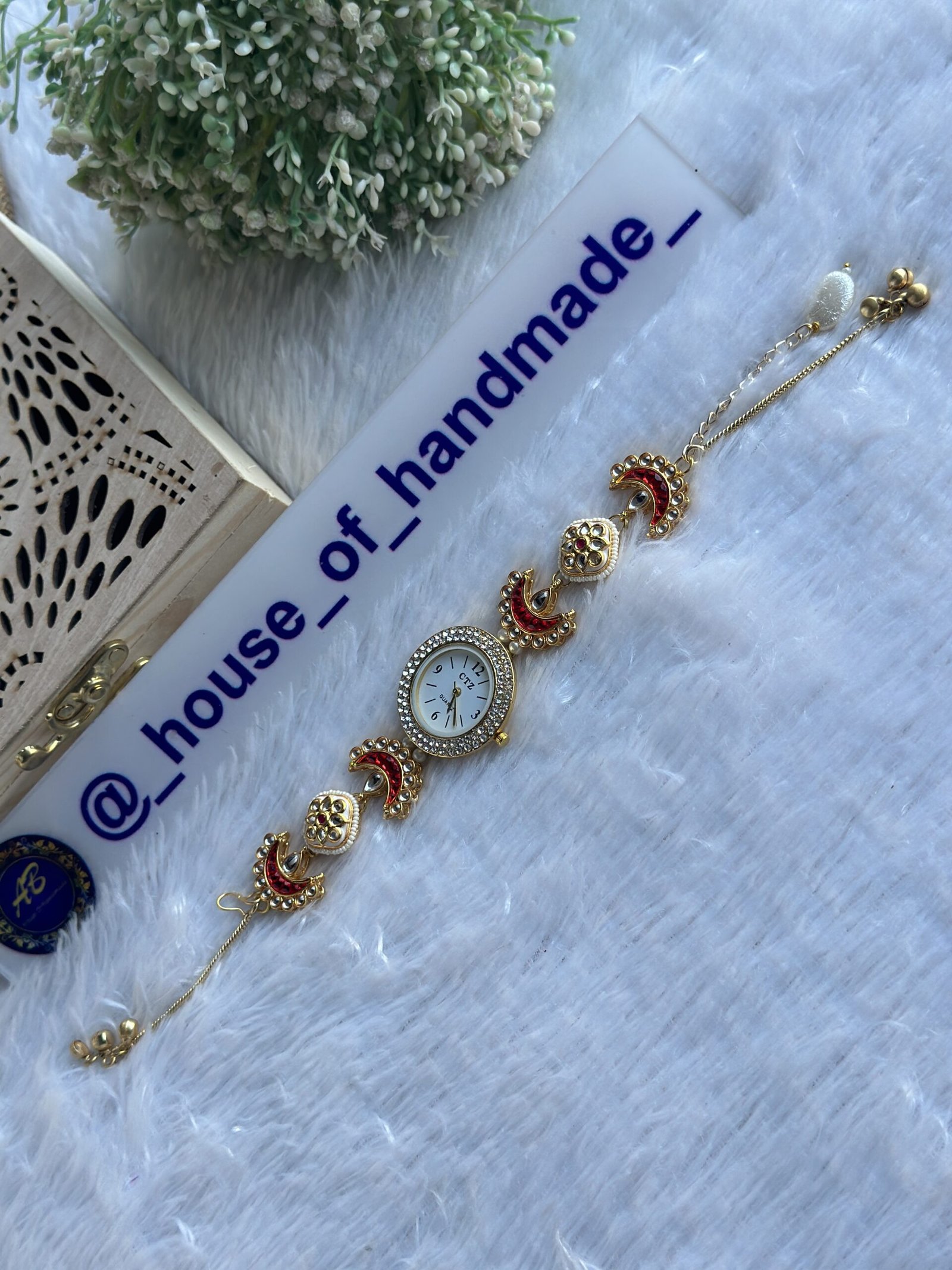 Kashmiri watch with red moon and hanging