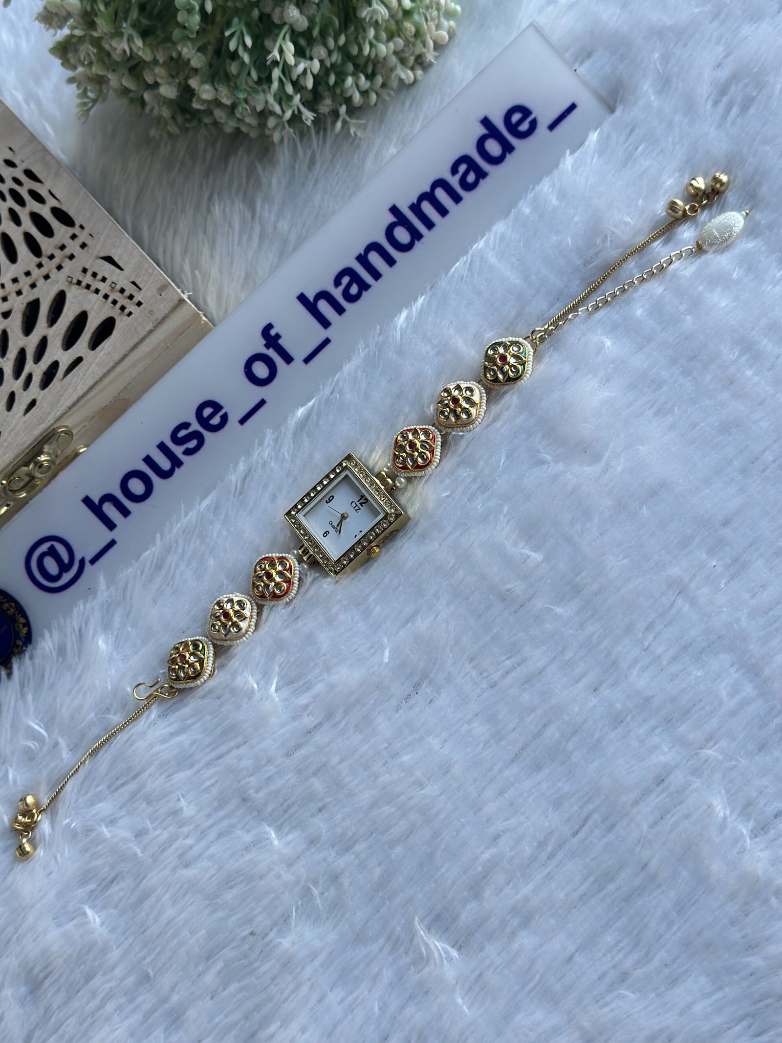 ACFA874A 6570 4124 869F 651A11DA905F scaled Round Kashmiri watch with red & green & white kundan Round Kashmiri watch with red & green & white kundan